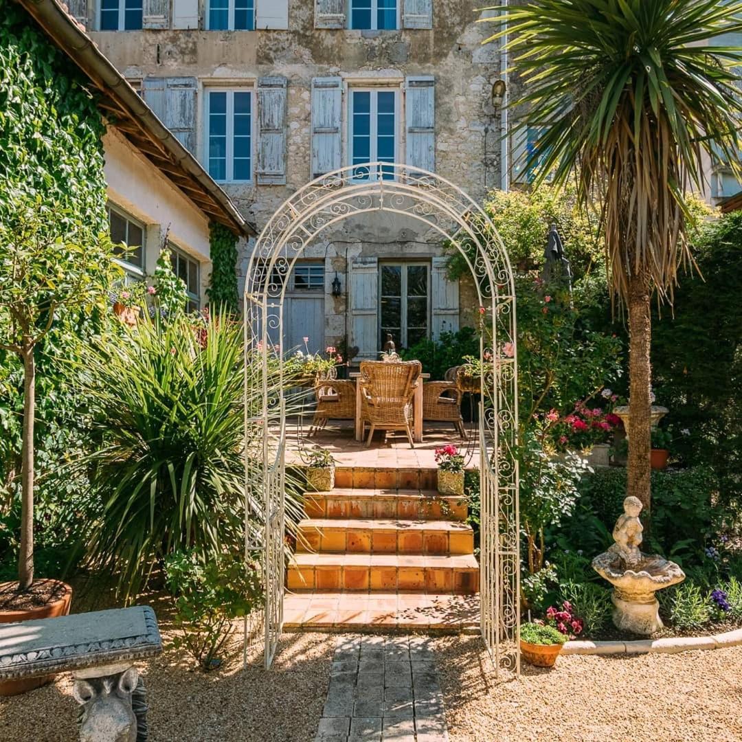 La Maison 64 Chambre D'Hotes Barbaste Exterior photo